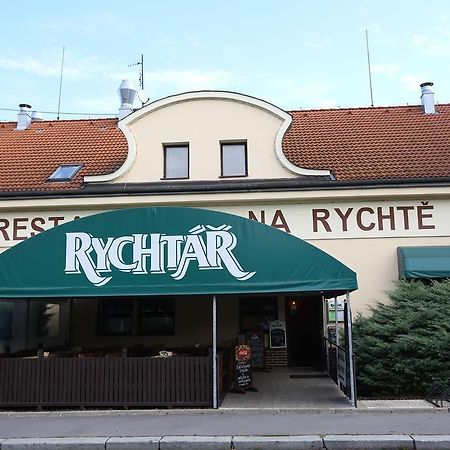 Pension & Restaurace Na Rychte Prag Eksteriør billede