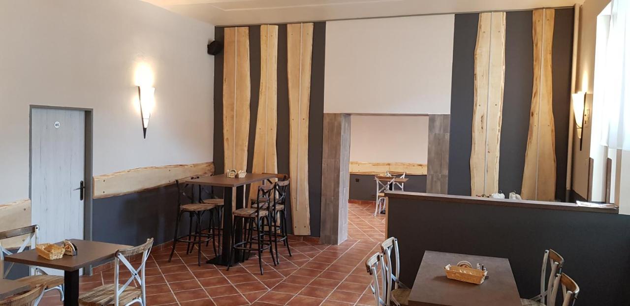 Pension & Restaurace Na Rychte Prag Eksteriør billede